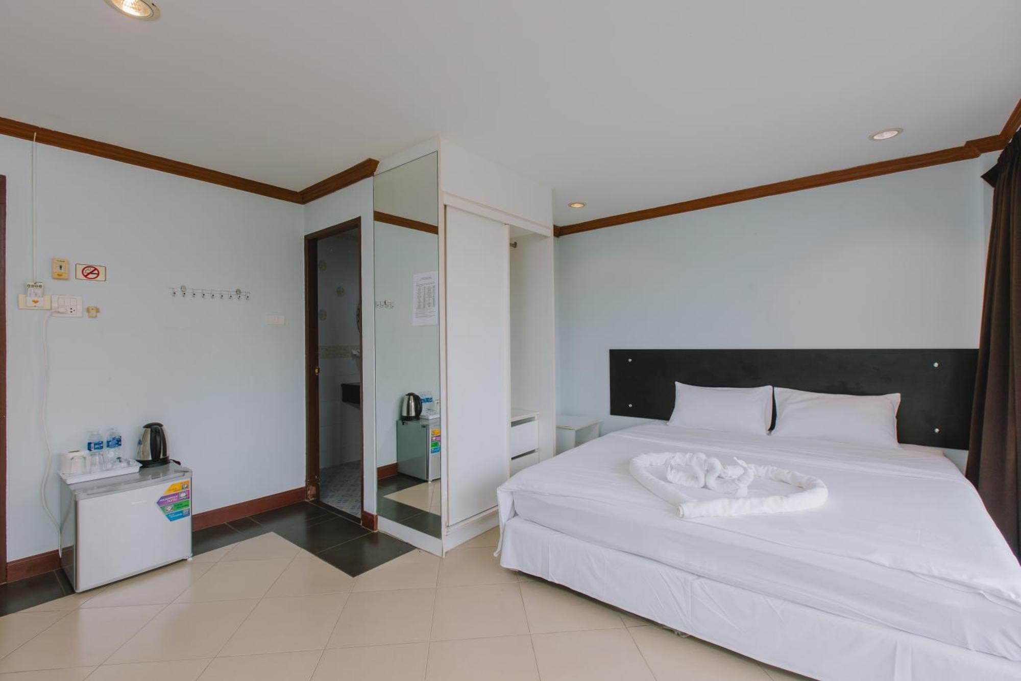 Sunstar Palace Patong Εξωτερικό φωτογραφία