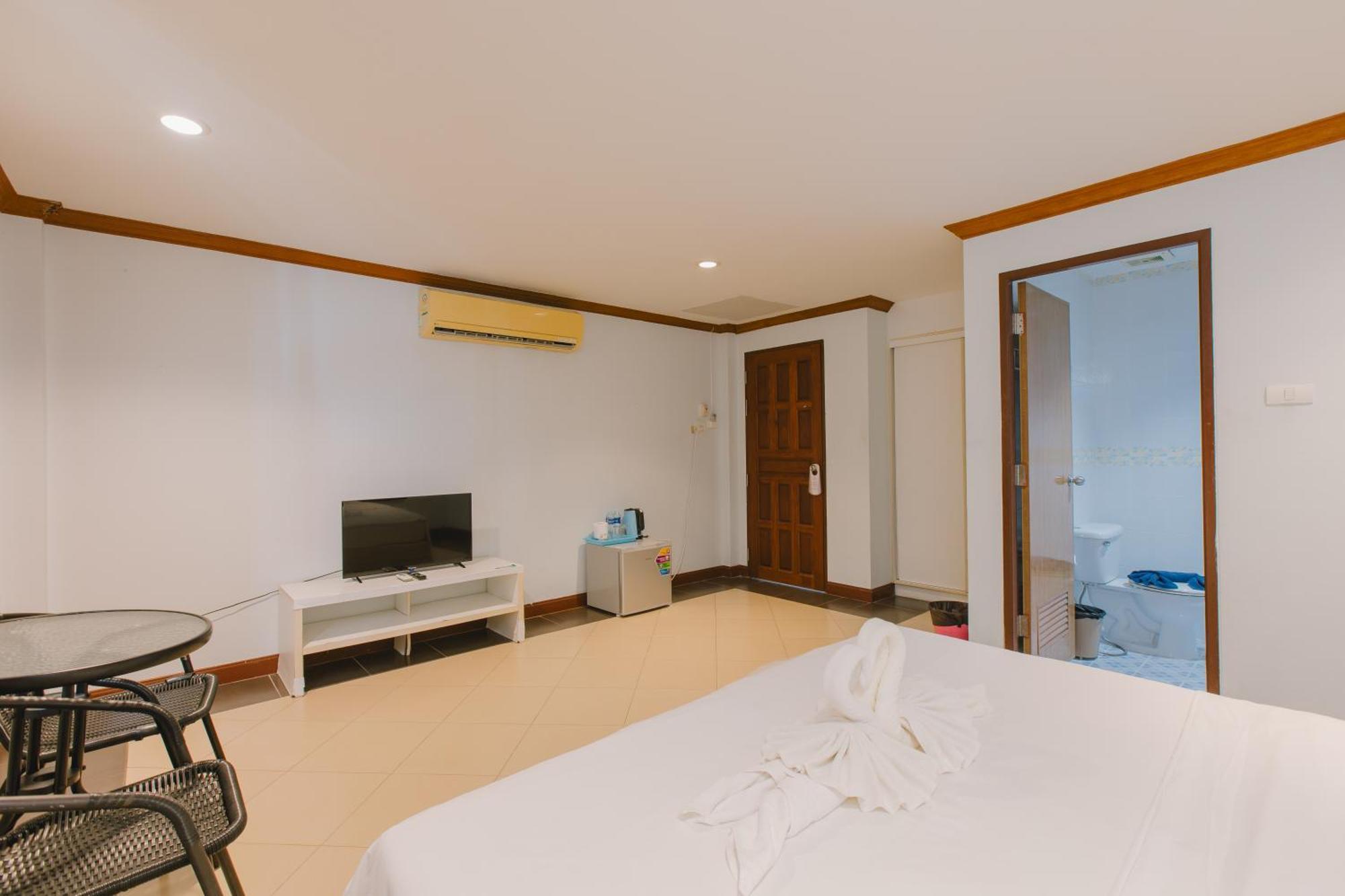 Sunstar Palace Patong Εξωτερικό φωτογραφία