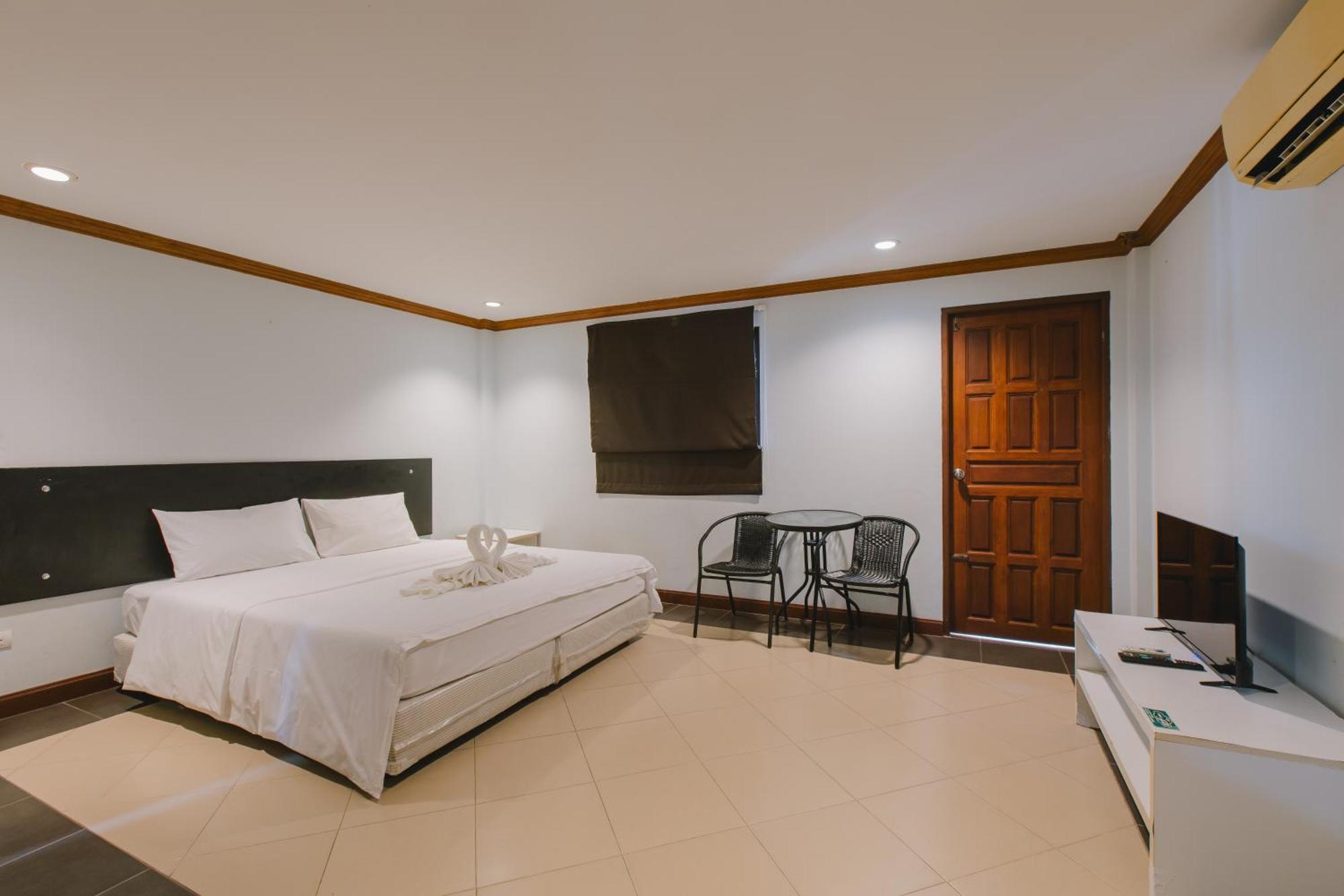 Sunstar Palace Patong Εξωτερικό φωτογραφία